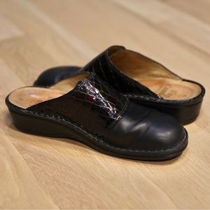 Finn Comfort Clogs Classic Blk Leather Burgundy Snakeskin Women size 42 us 11